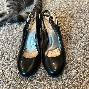 Dexflex size 10 open heal wedge dress heals